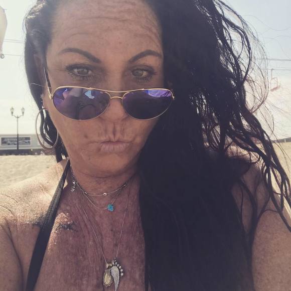 Meet your Posher, Tammy - Picture 1 of 1